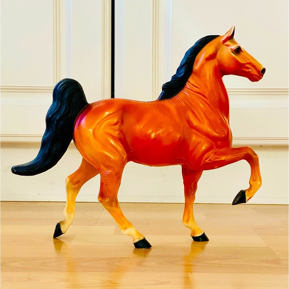 HARTLAND #4502 REGAL SORREL SADDLEBRED RARE